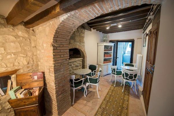 Fattoria Branciana Bed & Breakfast Rossena Exterior photo